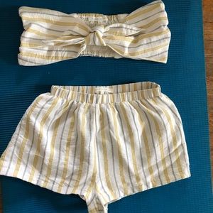 Isabelle’s Cabinet Set